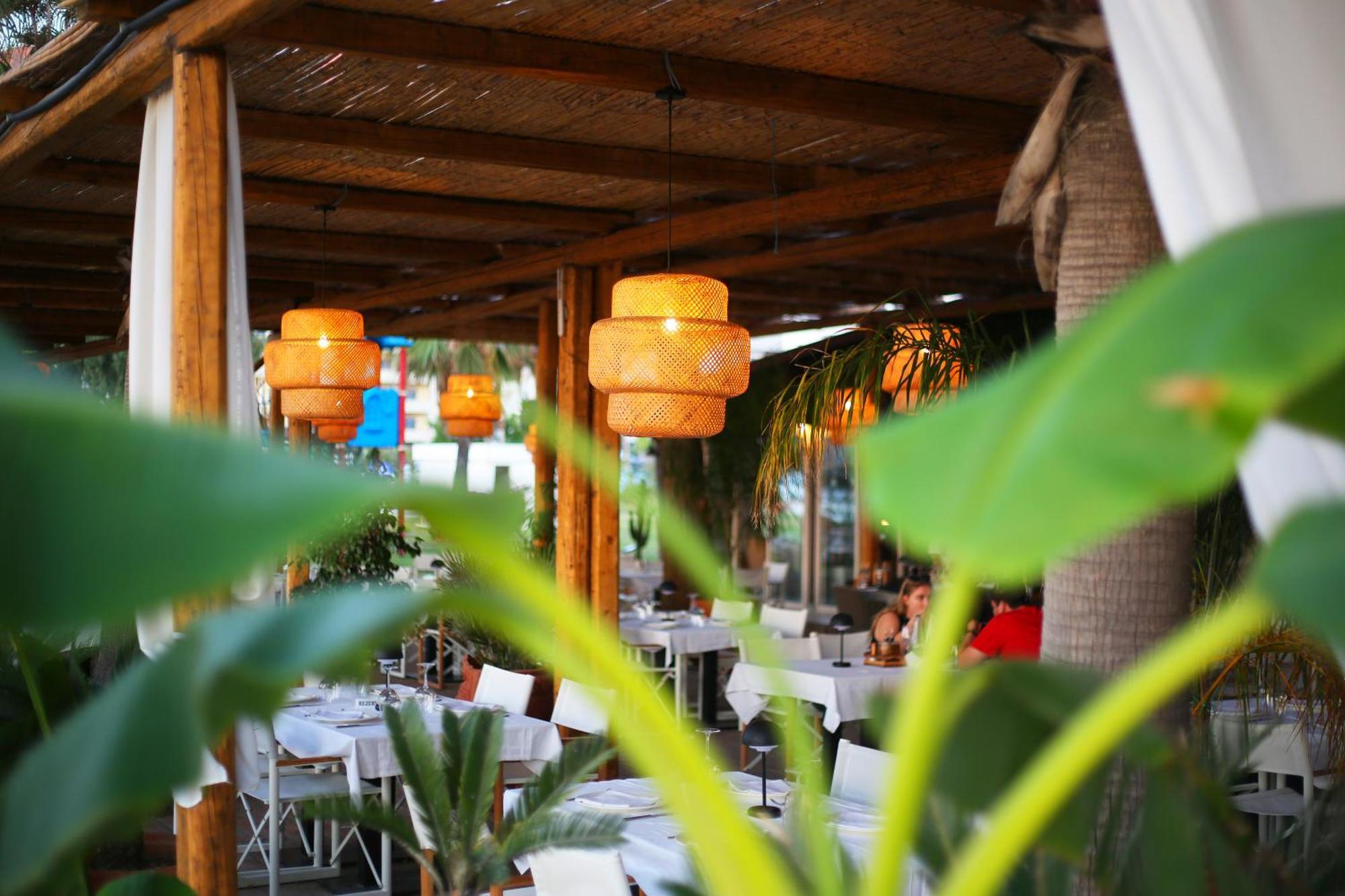 Oricon Coast Luxury Resort Orikum Dış mekan fotoğraf